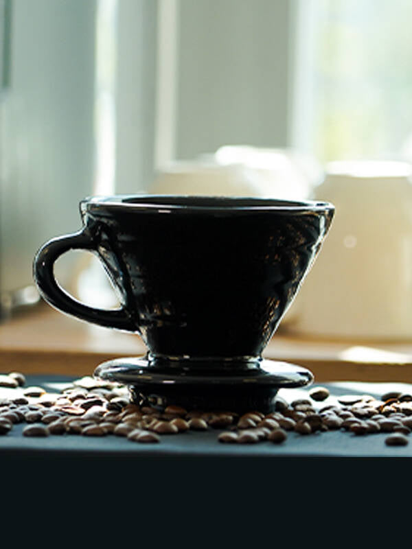 Seramik Siyah Dripper V60